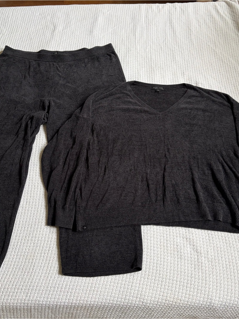 Barefoot Dreams Charcoal Gray Black Womens Pajama Set Size 2XL